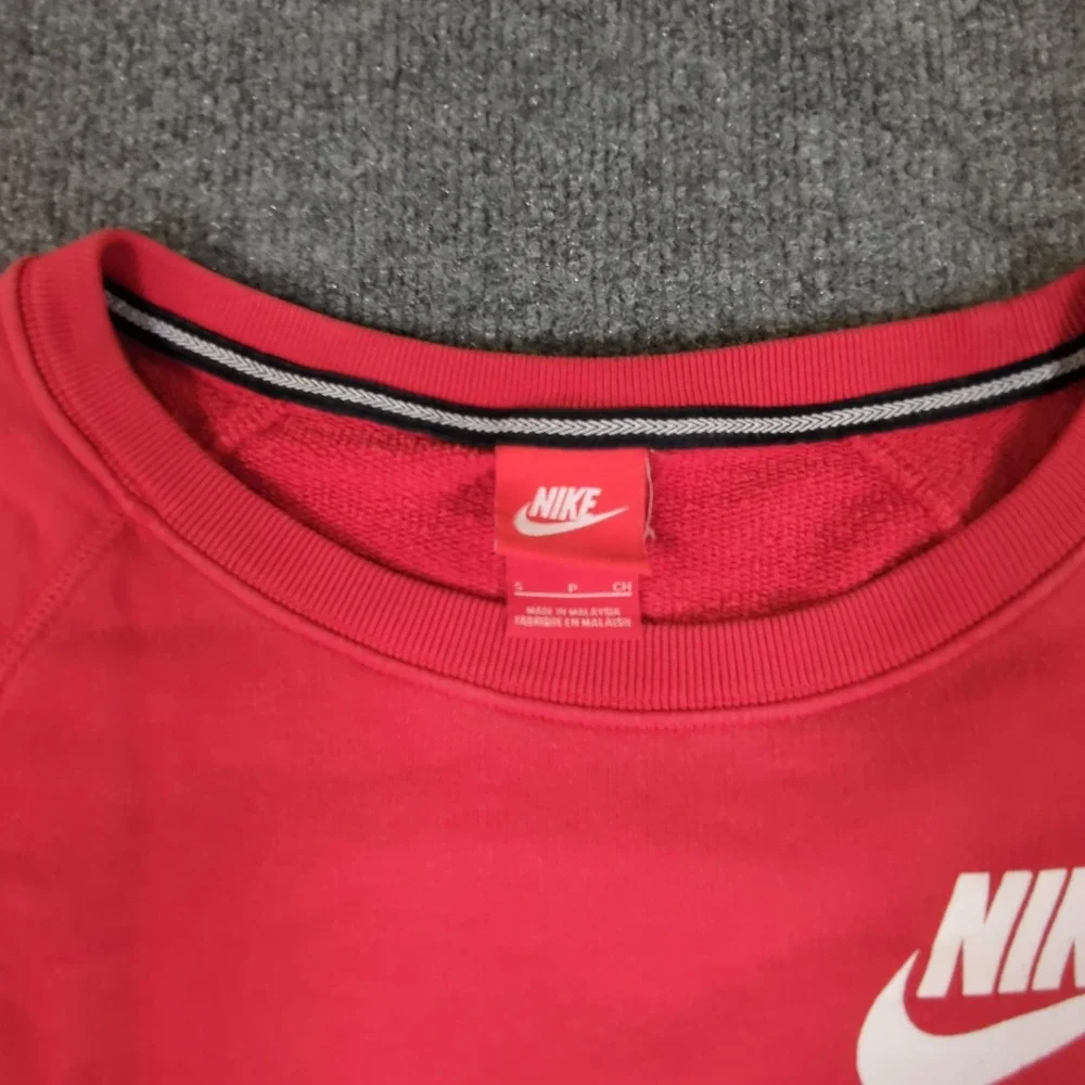 Nike Mens Sportswear Short Sleeve Sweatshirt Crew‎ Neck Futura Logo Small #2661